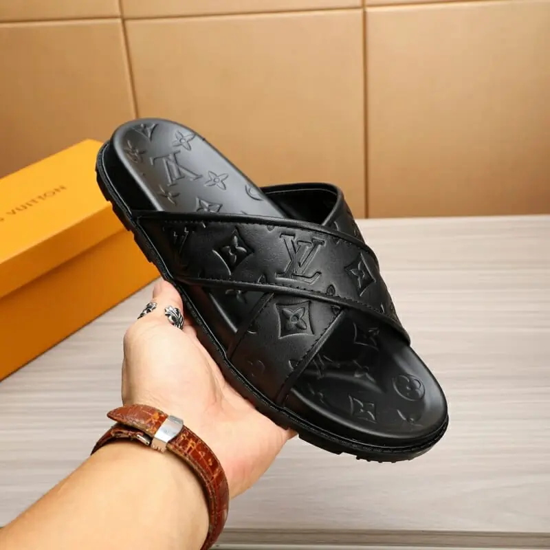 louis vuitton chaussons pour homme s_12263023